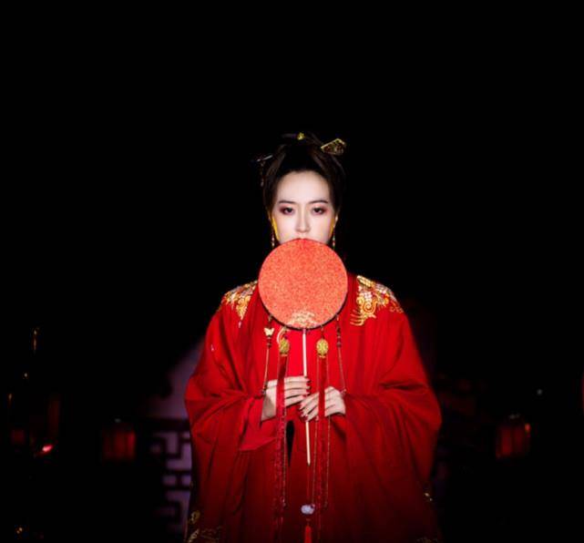 中国人为啥称自己是“华夏子孙”？华是啥？夏又是啥？