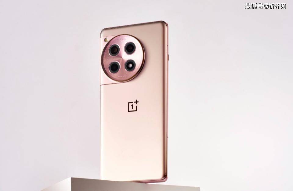 可以“闭眼买”的2款手机，16GB+512GB不到1900元，流畅用五年